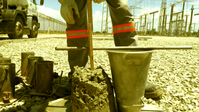 Interpretação e Aplicação da ABNT NM 67:1996 – Concreto – Determinação da consistência pelo abatimento do tronco de cone